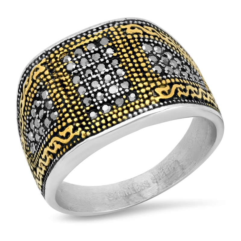 Men's Ring with Diamonds in Intermediate Gold